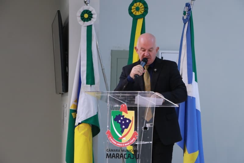 Vereador Vilmar da Era do Gelo solicita limpeza na Vila Prateada e cobra solução para problema de...