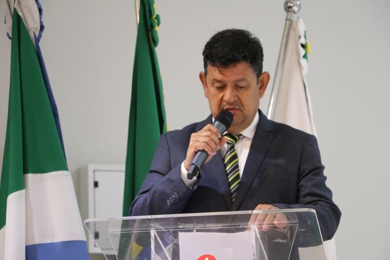 Vereador Ediney Gomes solicita melhorias na mobilidade urbana na região do CEPE Cambaraí